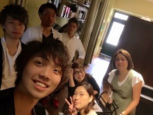 朝から皆で集合写真♪