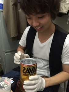 しょーた!プロテインでテンション上がってます(^^)