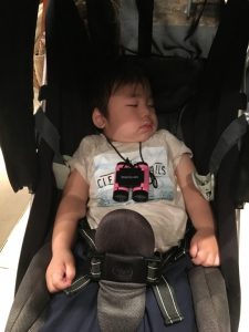 ちょ!その望遠鏡で何見るの⁉︎