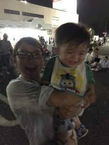 ゆっこに懐く息子♪