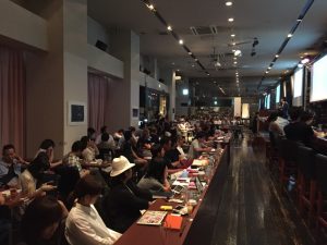 100人以上の参加者