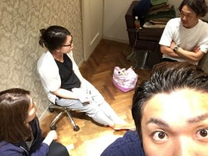 真剣に話し合う幹部!