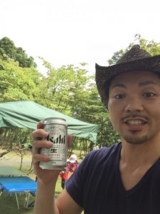 初めてのキャンプのウキウキ浮田!