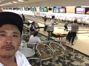 まさかのボーリング対決