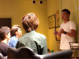 3人とも凄く真剣に聞いております!