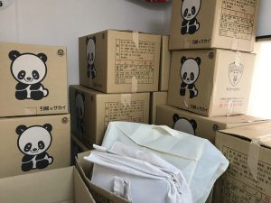 段ボールだらけです…