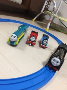 電車遊びに付き合わされました^^;