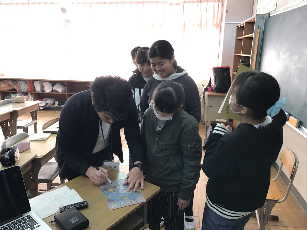 みんな並ぶのだ