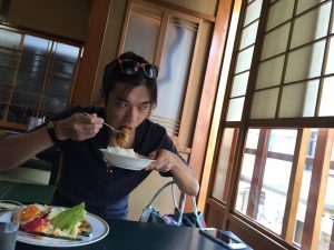 人形町 芳味亭にて。