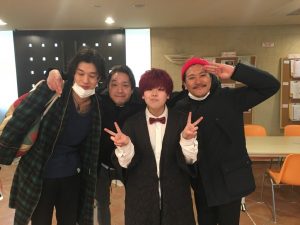 4月入社のフジイさんと僕とおまつと大山!